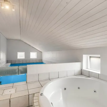 With Jacuzzi And Sauna - Sj555