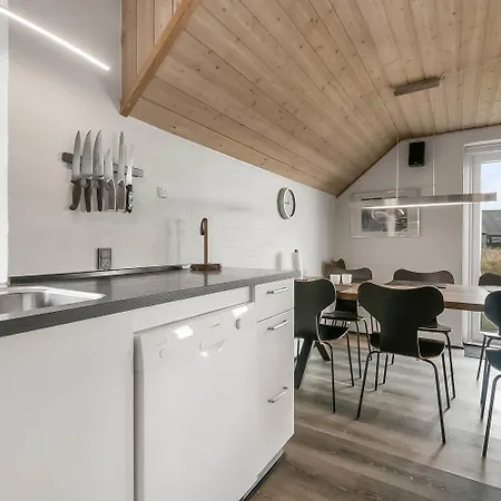 Feriehus With Jacuzzi And Sauna - Sj555 *