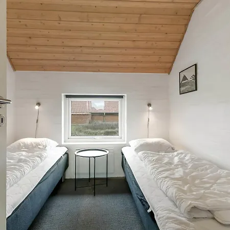 Feriehus With Jacuzzi And Sauna - Sj555 *