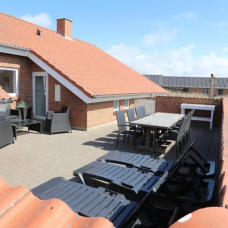 Feriehus With Jacuzzi And Sauna - Sj555 *